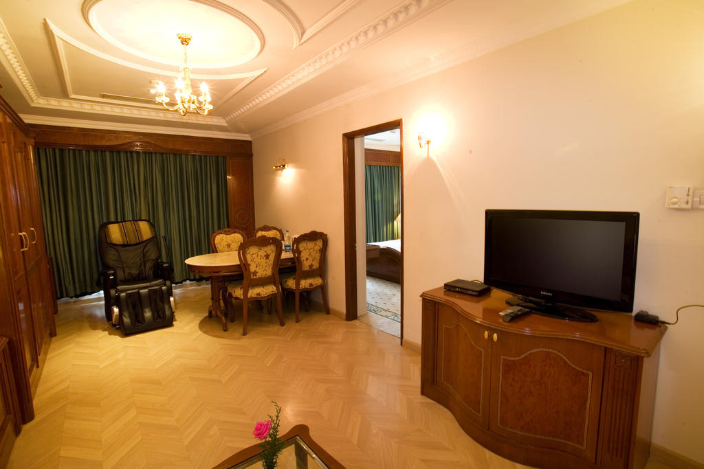 Hotel Benzz Park Madrás Habitación foto